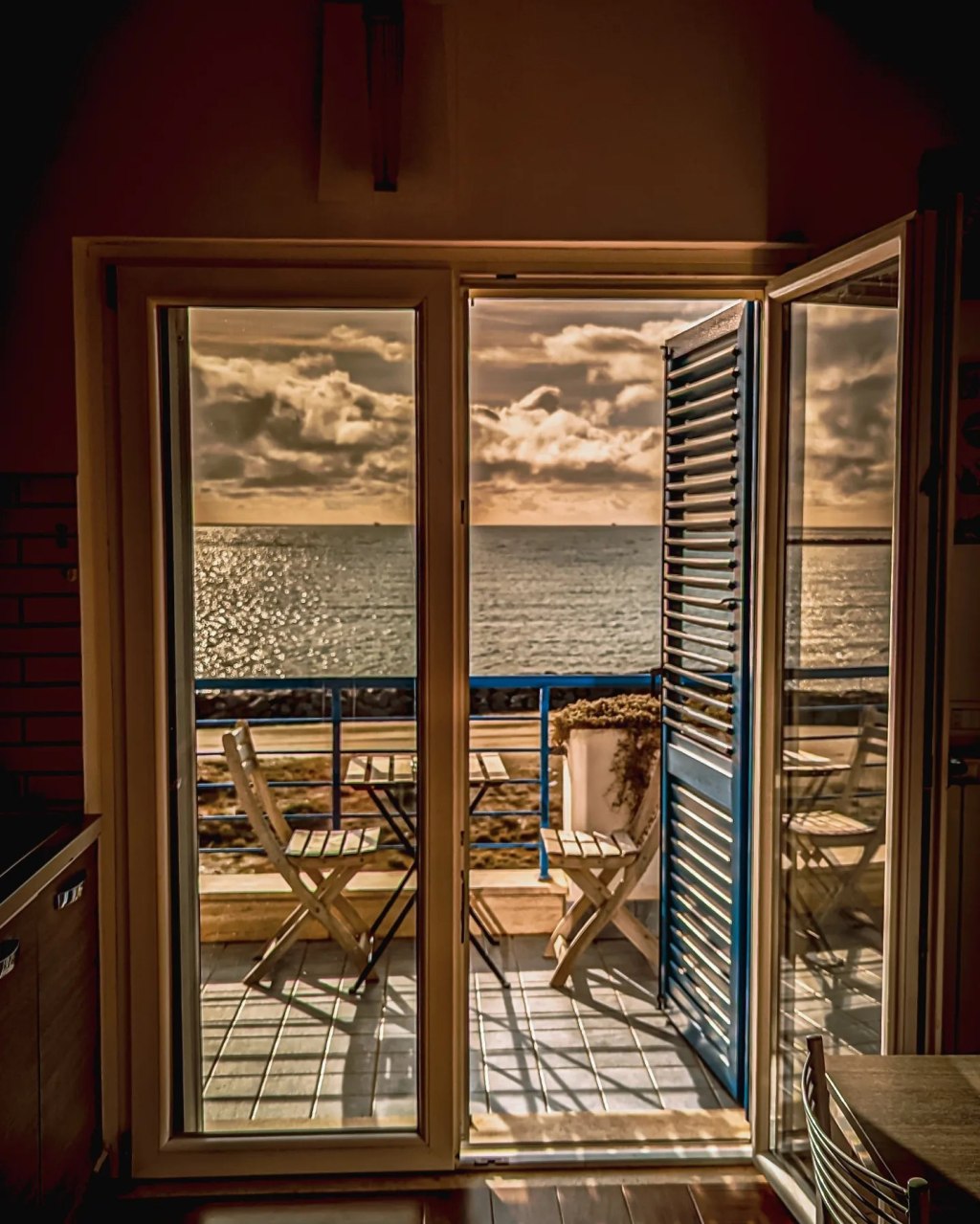 Happy Sunday, everyone